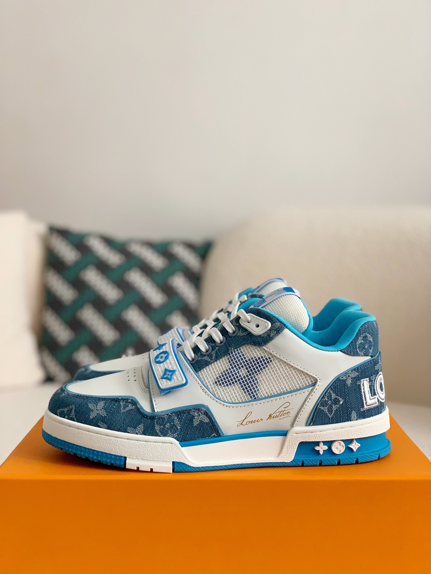 Product detail 1
