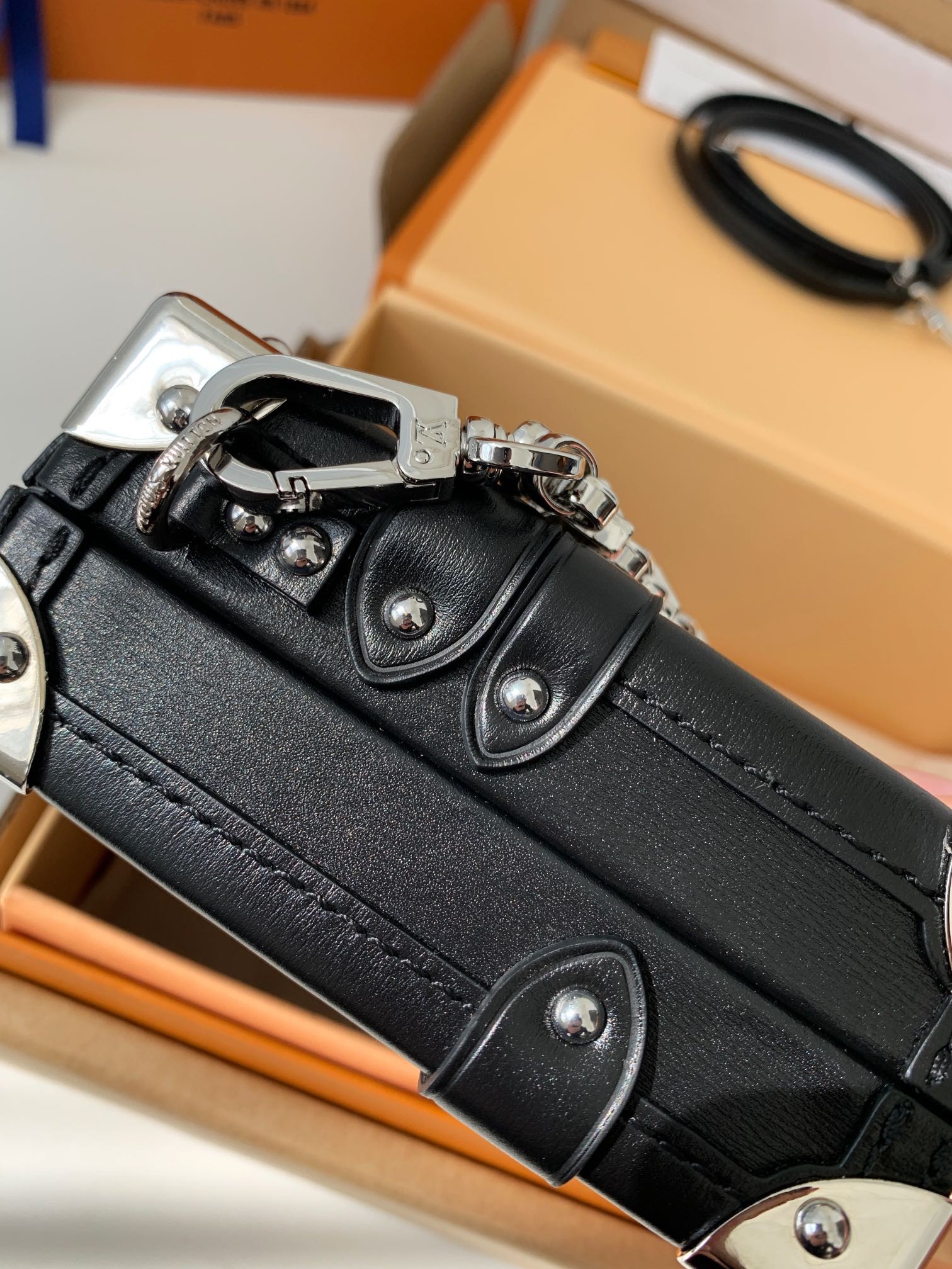 Product detail 12