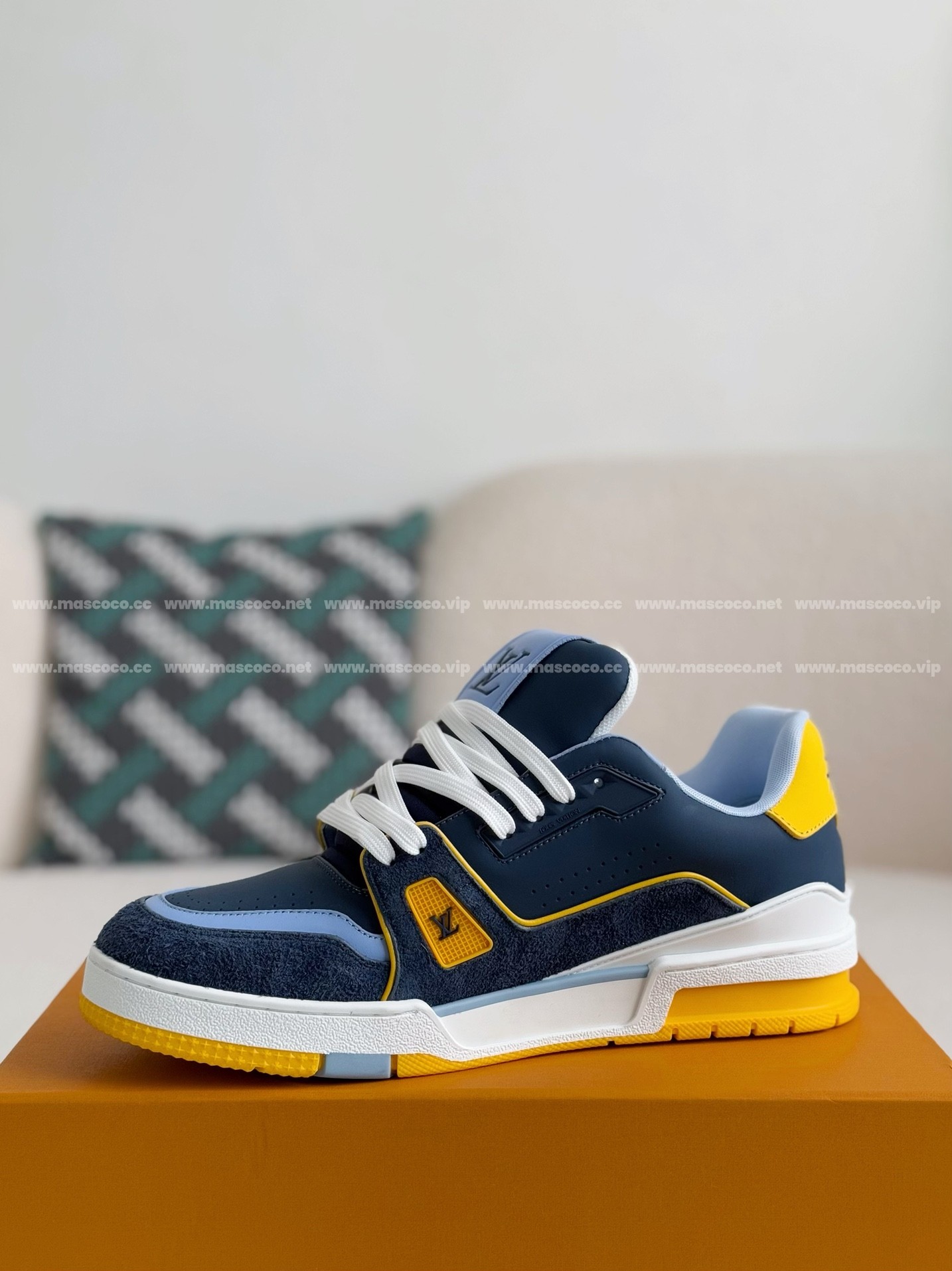 Product detail 4
