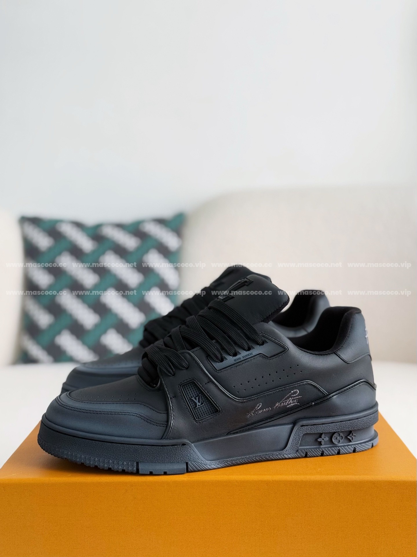 Product detail 1