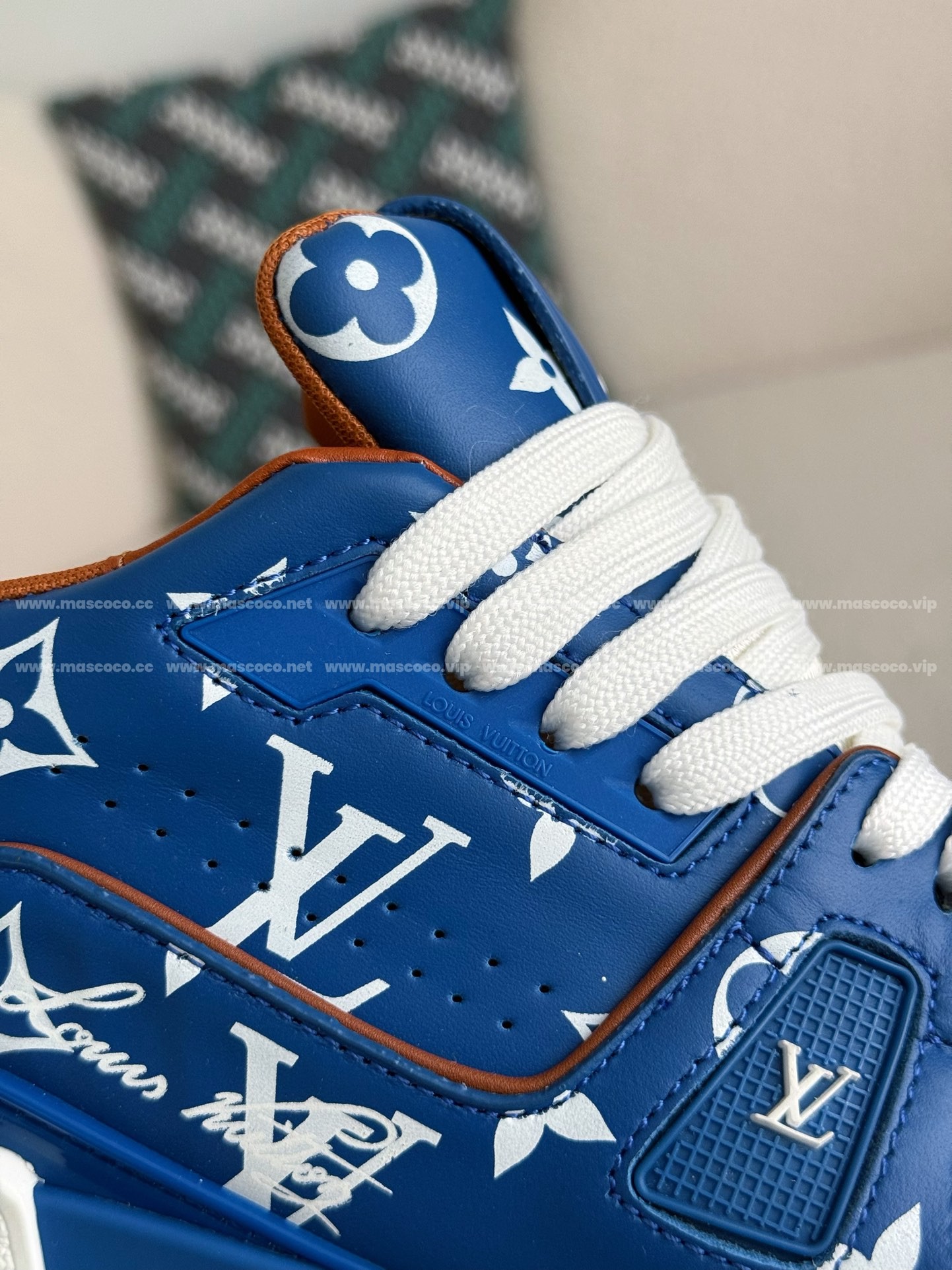 Product detail 12