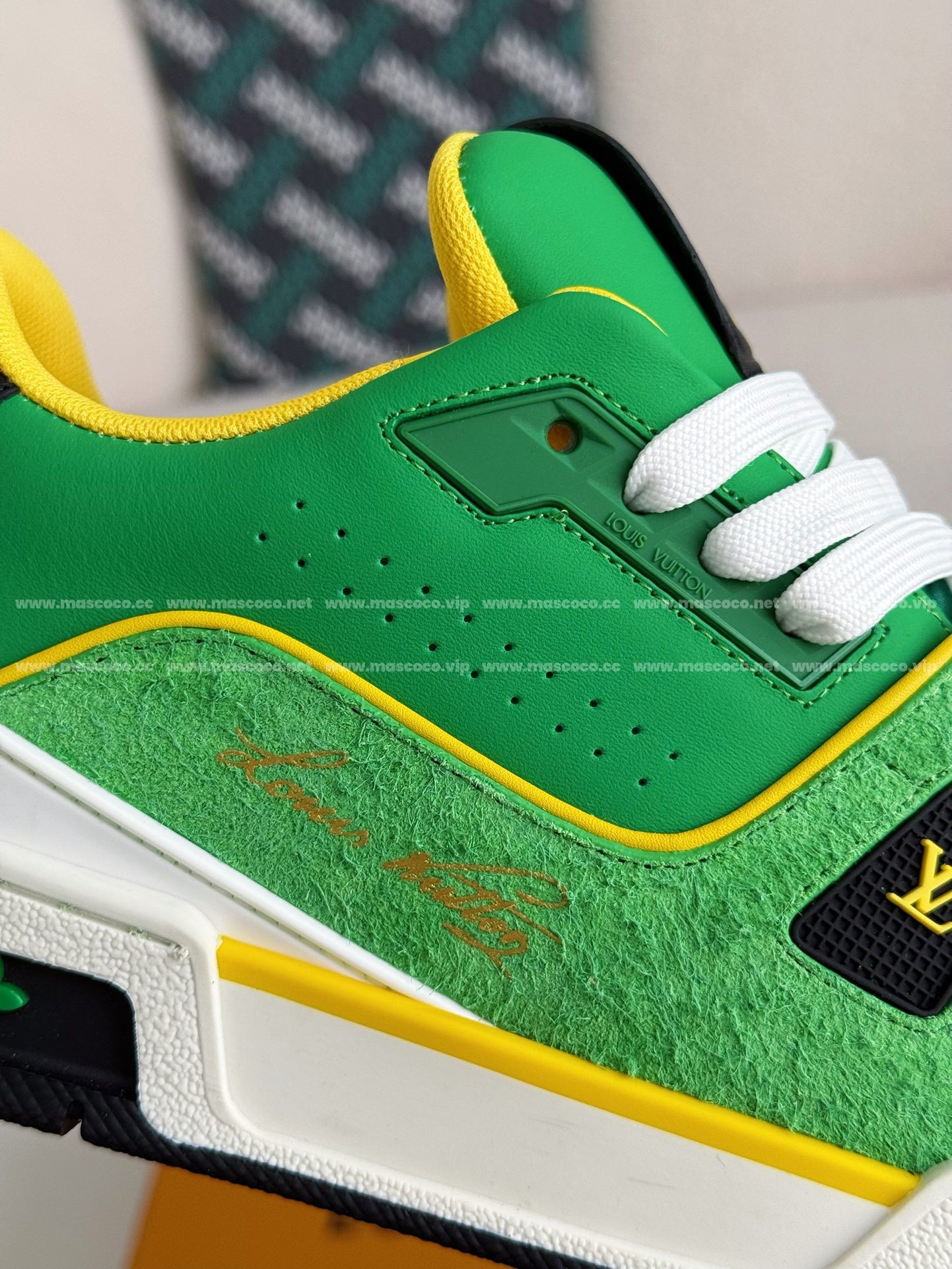 Product detail 12